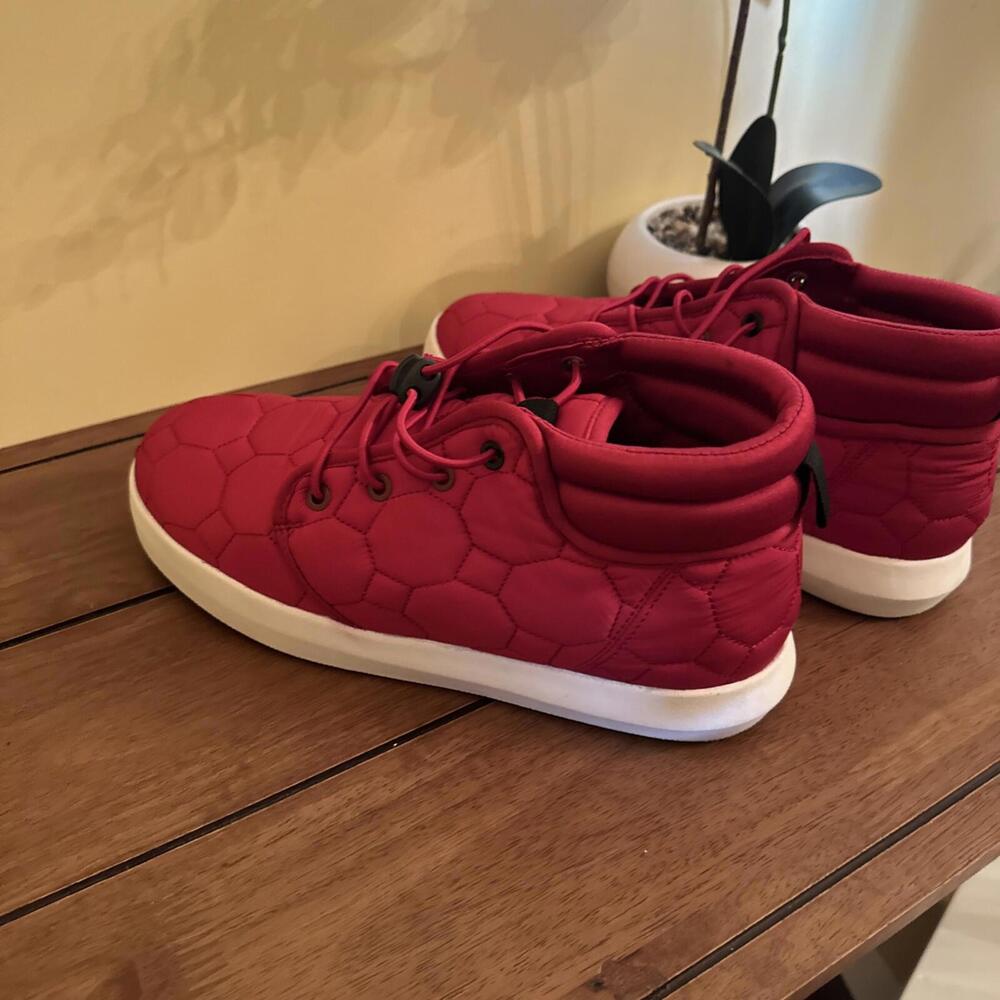 Sun + Stone Men's Lace Up Quilted Puffer Shoe Fin Red Size 10 M - Picture 5 of 10
